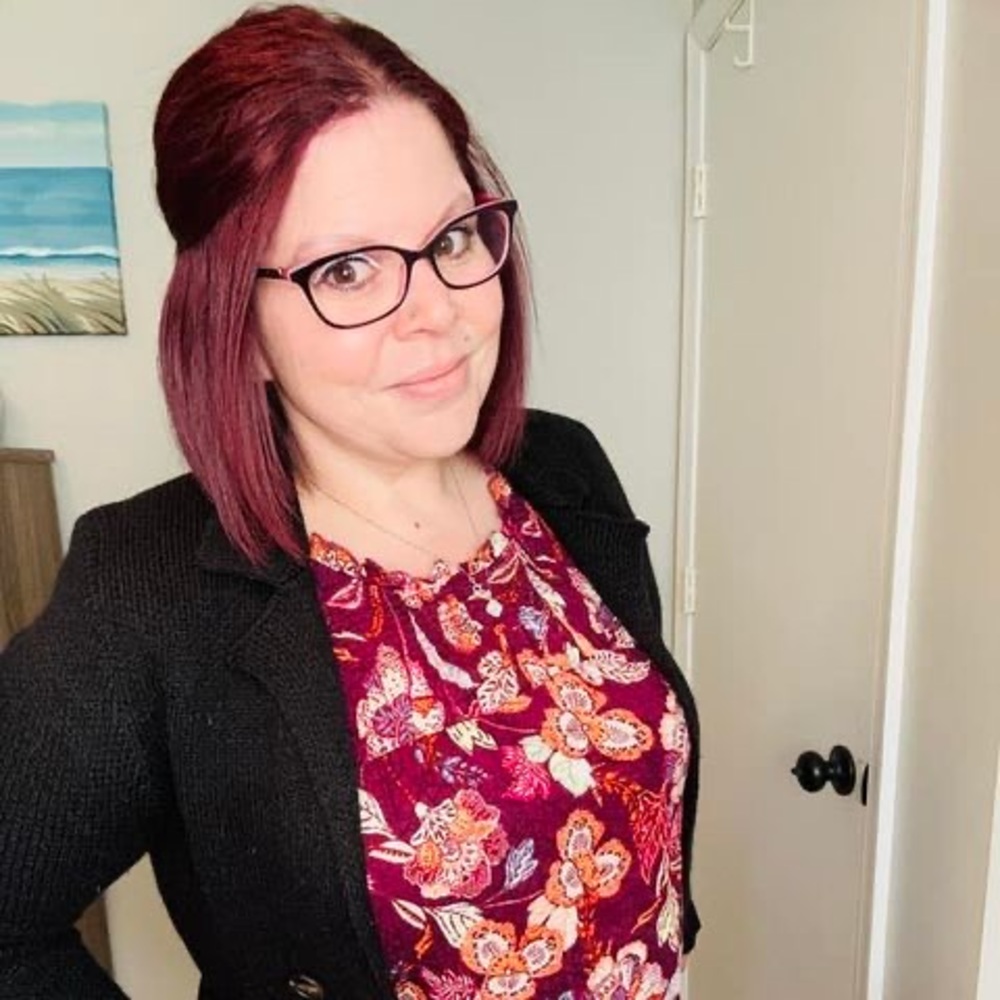 Meet your Posher, Chrystal